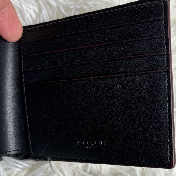 Coach Black Signature Leather Wallet - Picture 2 of 6